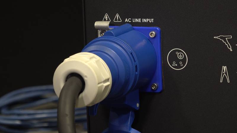 LightWELD control panel showing preset selection and laser power settings